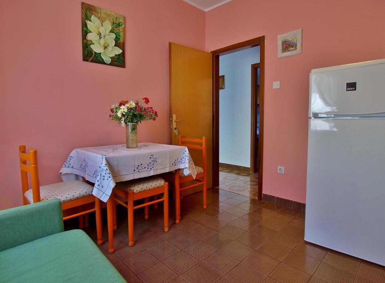 Apartments By The Sea Supetarska Draga - Donja, Rab - 4954 Exterior foto